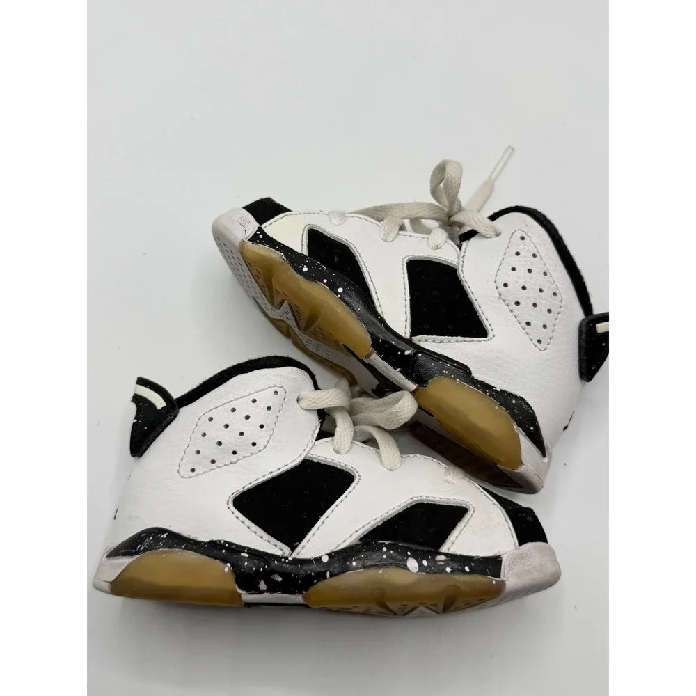 Jordan 6 Retro Oreo 384667-101 Toddler White/Black Size 6.5C